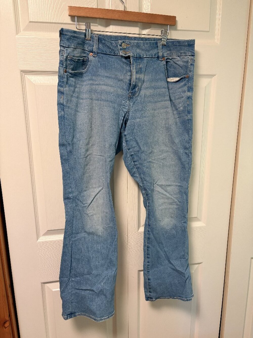 AE Next Level Curvy High-Waisted Skinny Kick Jean
